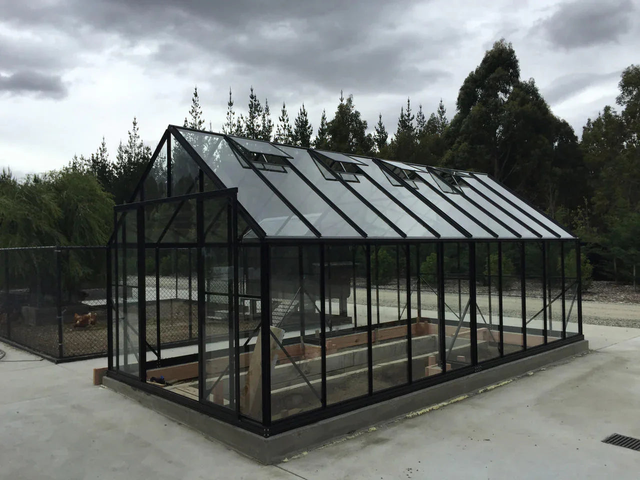 Winter Gardenz 10x20ft (3.2x6.4m) Glasshouse 4mm Toughened Glass